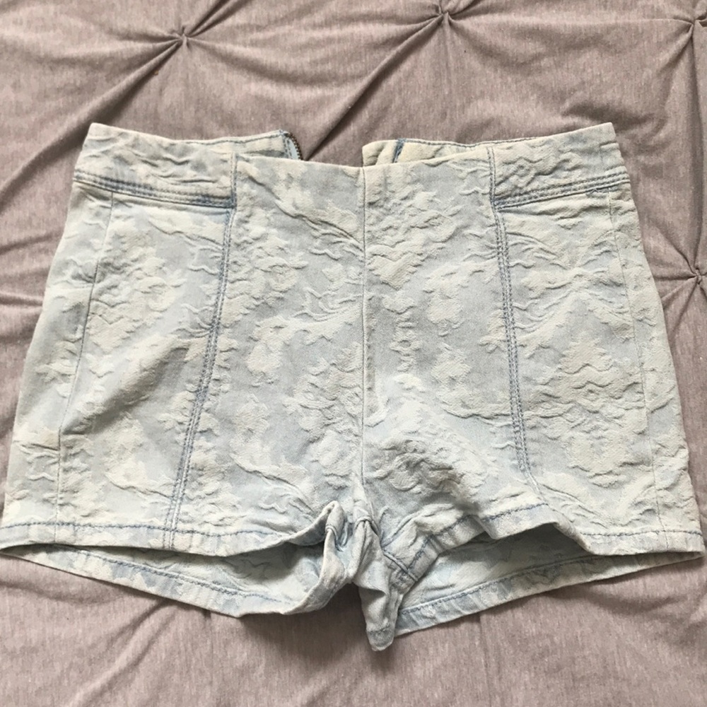 High rise short-shorts!